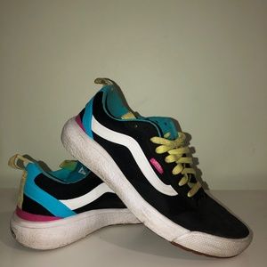 VANS ULTRARANGE - AUTHENTIC DESIGN  7.5US Men/ 9.0US Women